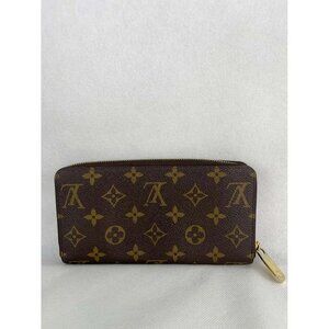 Authentic Louis Vuitton Zippy Monogram Canvas Clutch Wallet